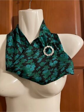 Vintage Sally Gee Infinity Silk Floral Scarf  - Green/Black